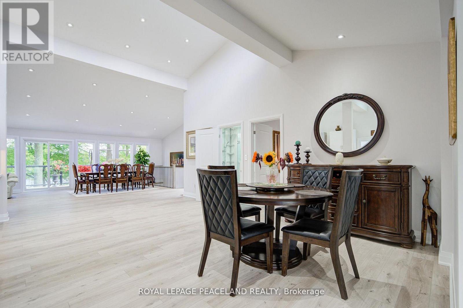 38 Lakeview Avenue, Whitchurch-Stouffville, Ontario  L4A 2H1 - Photo 24 - N12970694