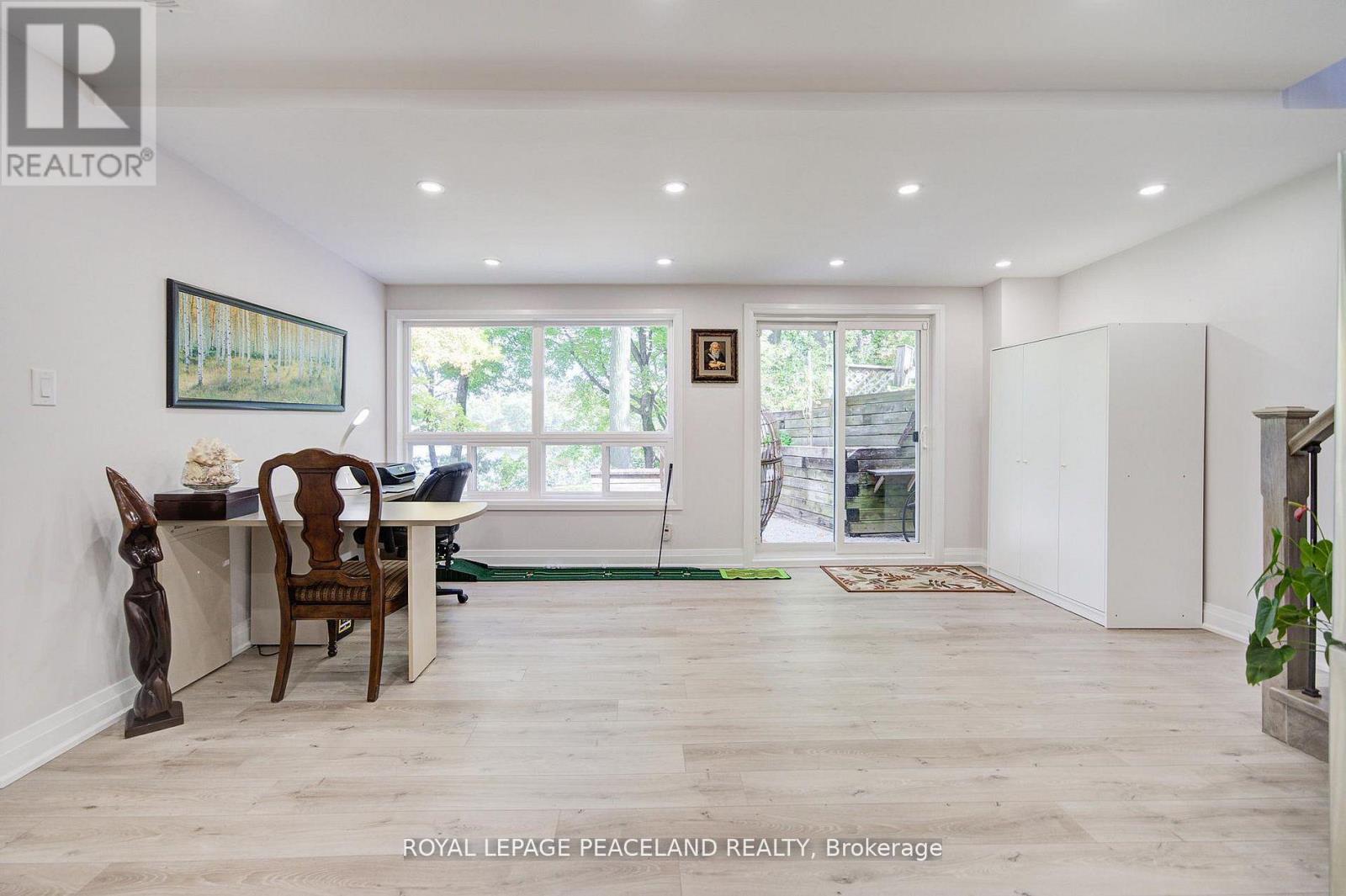 38 Lakeview Avenue, Whitchurch-Stouffville, Ontario  L4A 2H1 - Photo 32 - N12970694