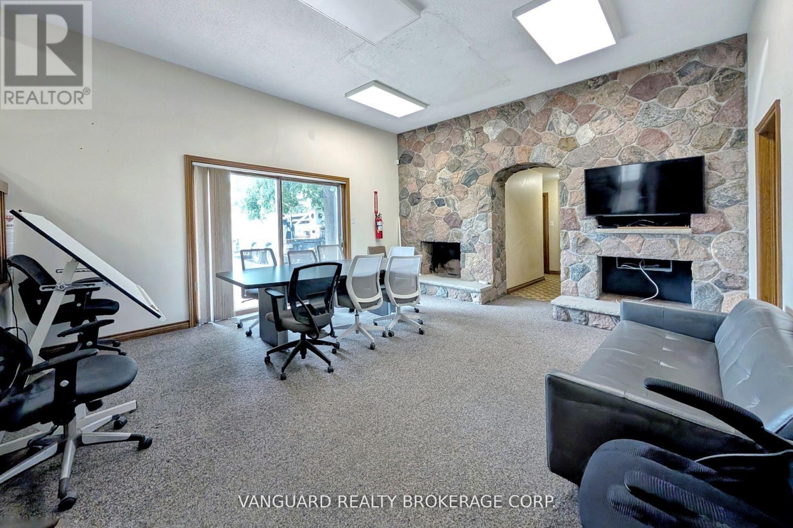 7370 Martin Grove Road, Vaughan, Ontario  L4L 1A5 - Photo 42 - N12970776