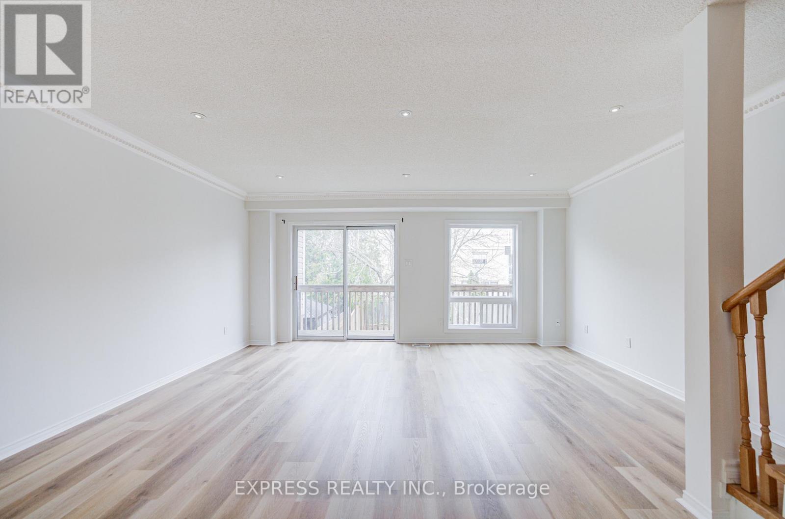 42 Charlotte Angliss Road, Markham, Ontario  L3P 7W6 - Photo 17 - N12970808