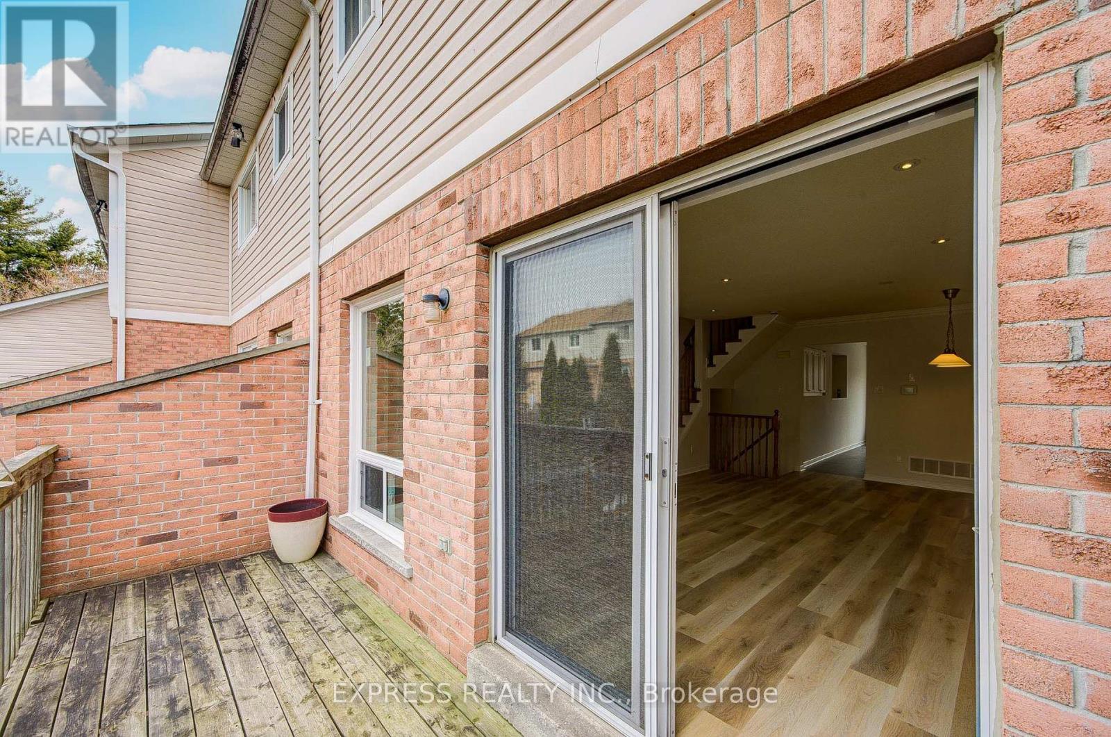 42 Charlotte Angliss Road, Markham, Ontario  L3P 7W6 - Photo 21 - N12970808