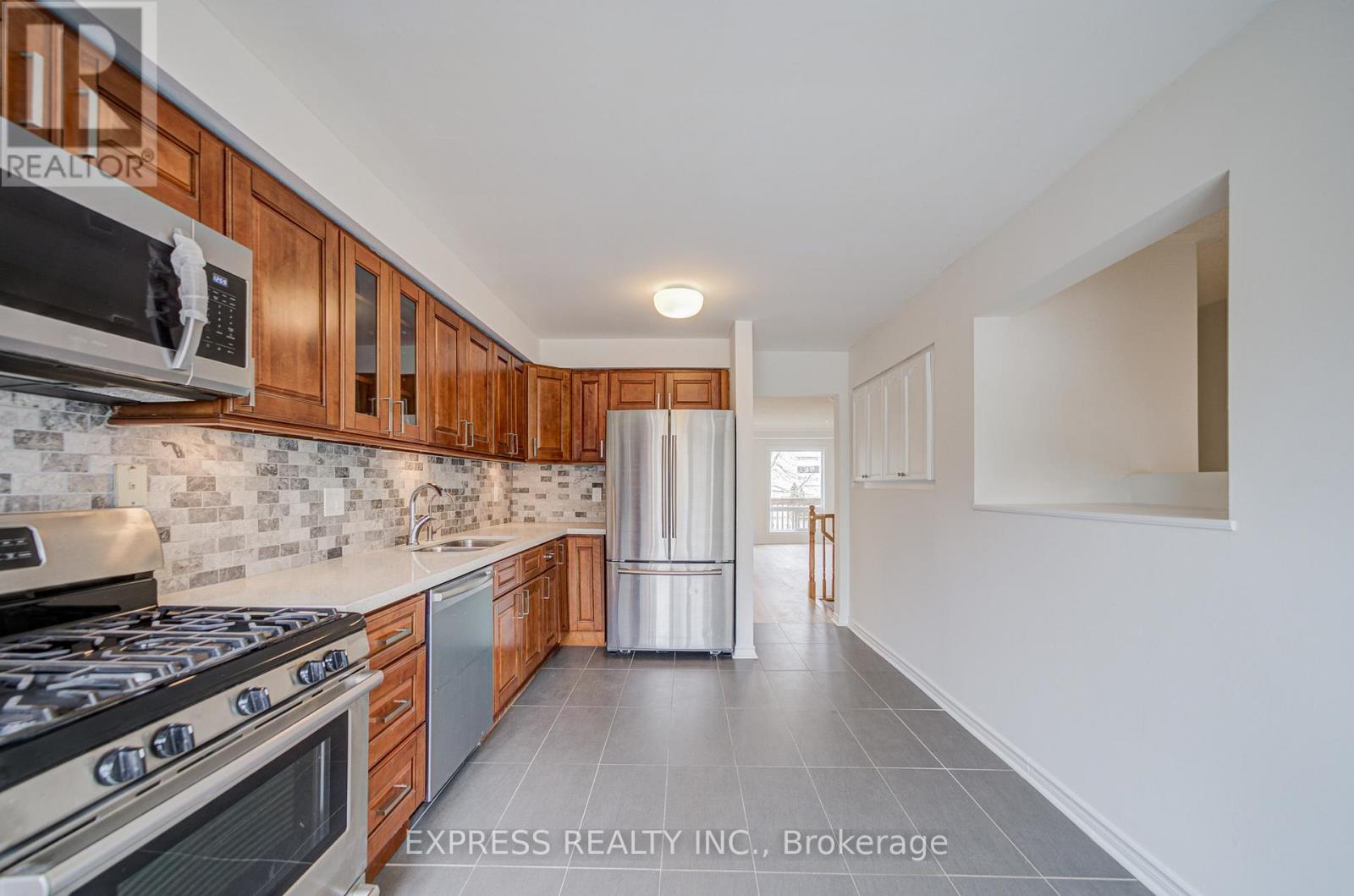 42 Charlotte Angliss Road, Markham, Ontario  L3P 7W6 - Photo 26 - N12970808