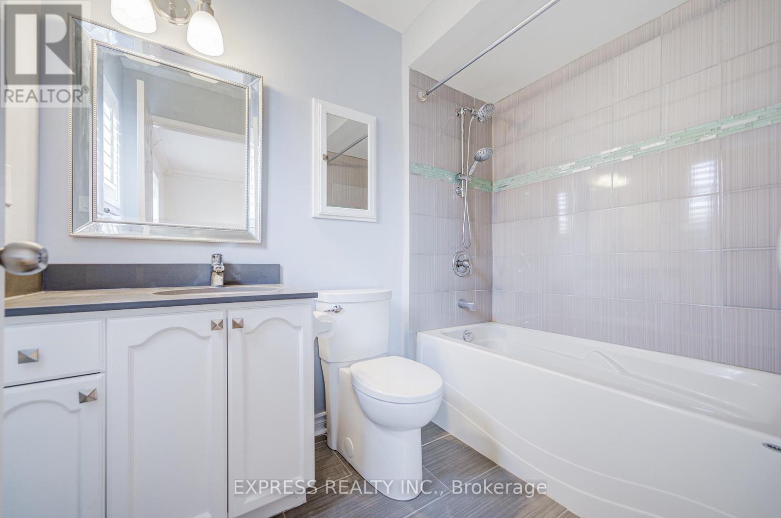 42 Charlotte Angliss Road, Markham, Ontario  L3P 7W6 - Photo 35 - N12970808