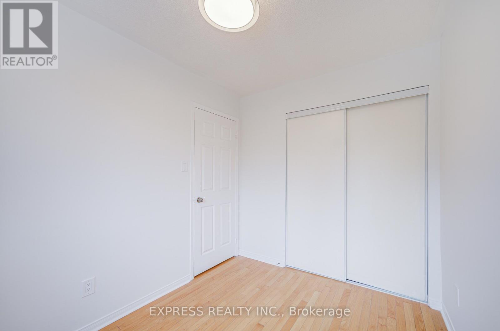 42 Charlotte Angliss Road, Markham, Ontario  L3P 7W6 - Photo 38 - N12970808