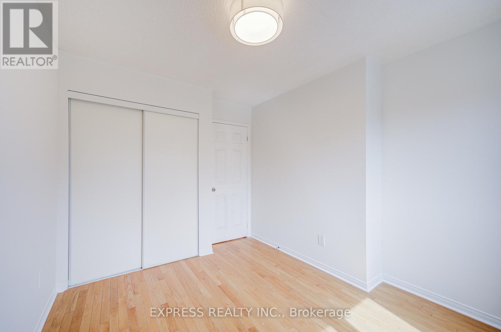 42 Charlotte Angliss Road, Markham, Ontario  L3P 7W6 - Photo 41 - N12970808