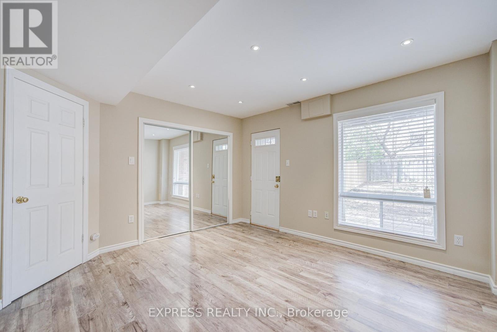 42 Charlotte Angliss Road, Markham, Ontario  L3P 7W6 - Photo 43 - N12970808