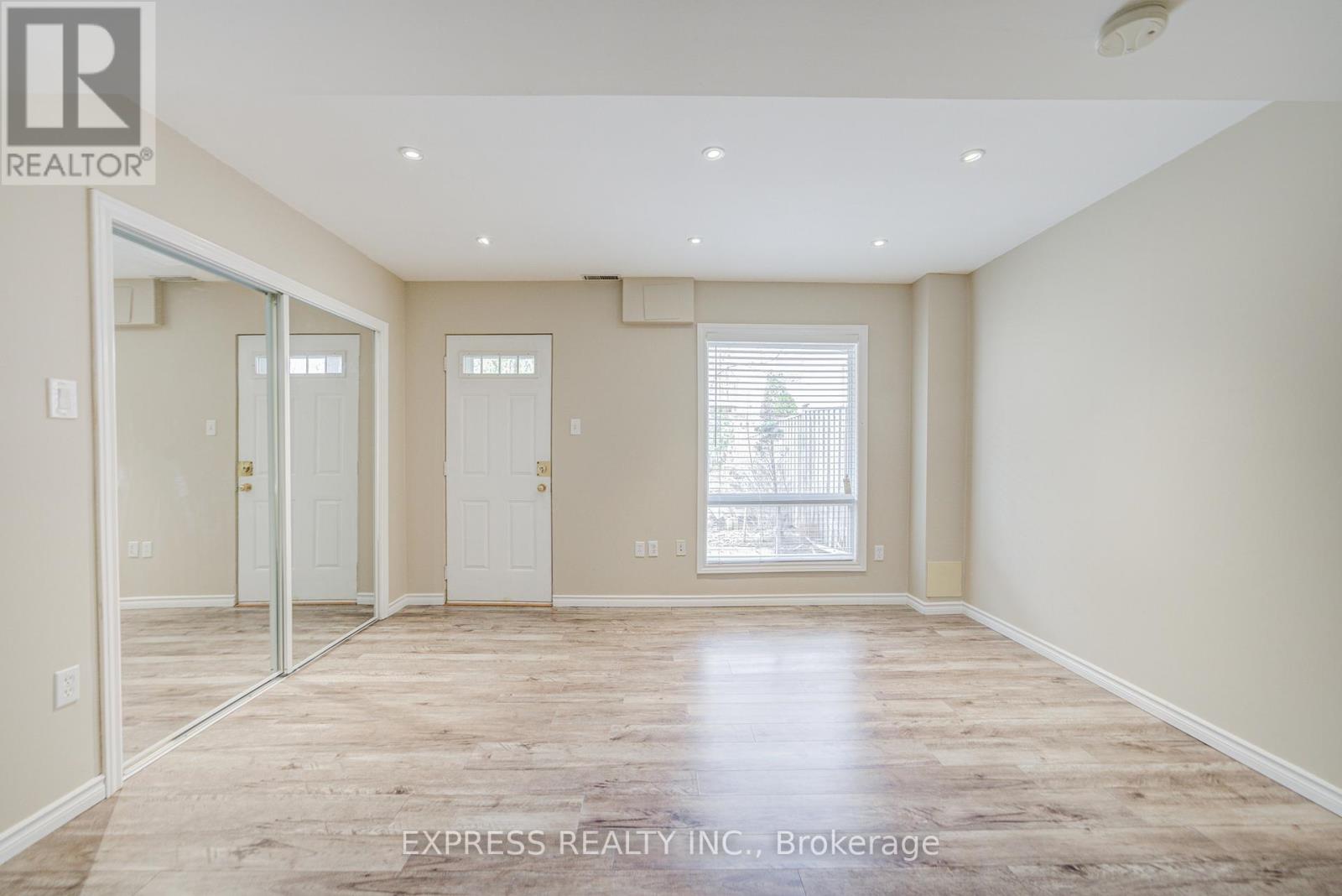 42 Charlotte Angliss Road, Markham, Ontario  L3P 7W6 - Photo 44 - N12970808