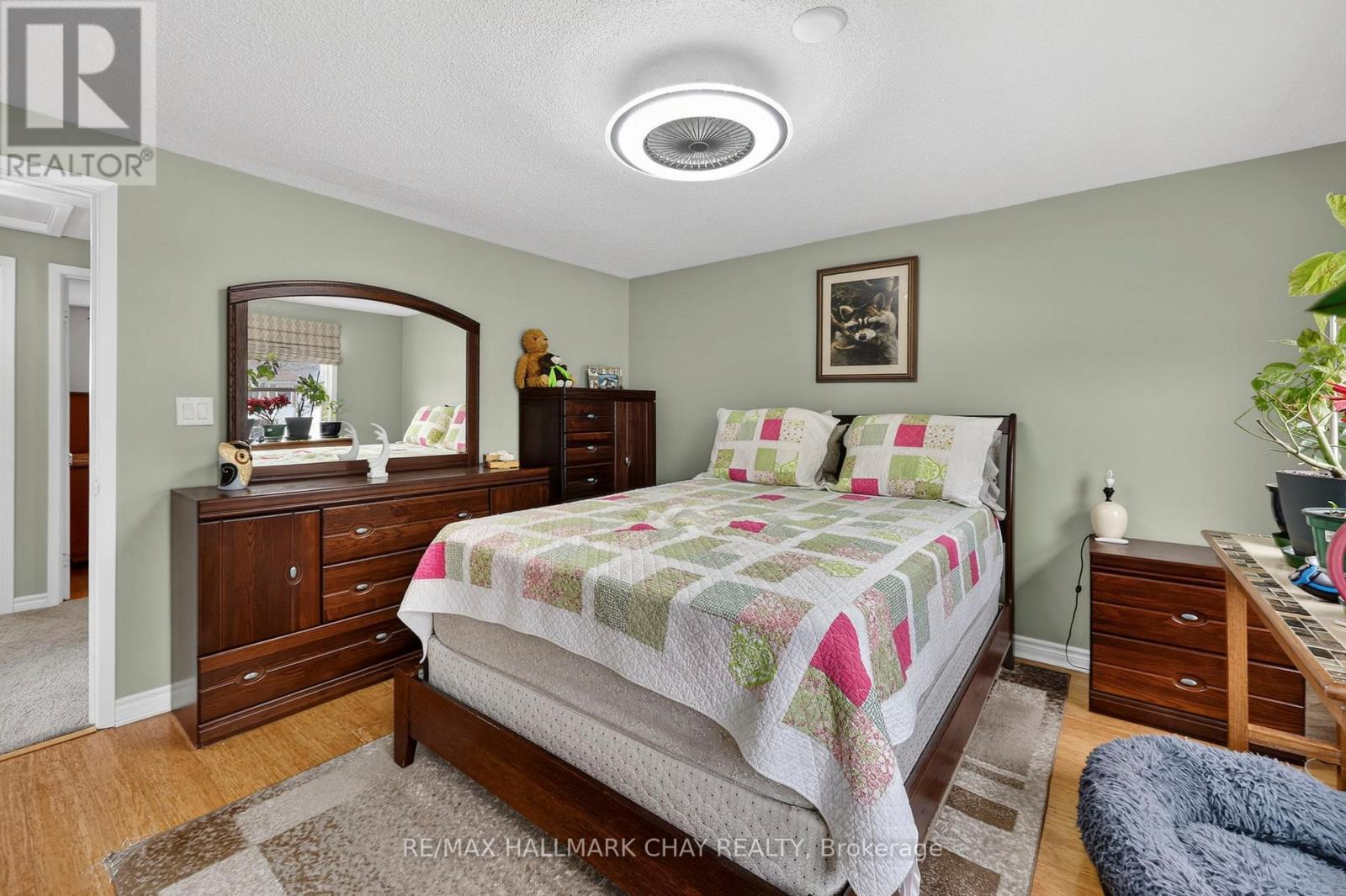 15 Wilde Place, Barrie (Letitia Heights), Ontario  L4N 4W6 - Photo 26 - S12970802