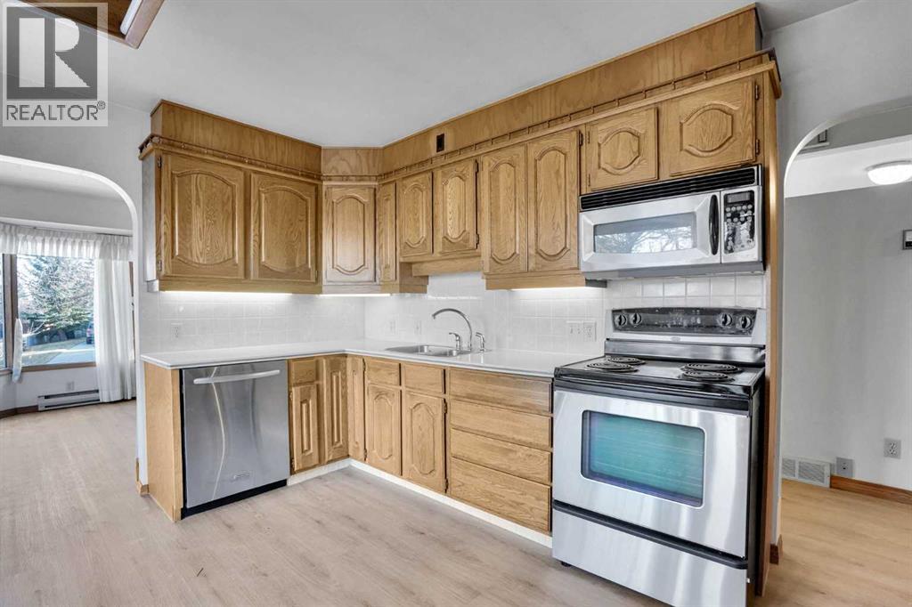 1956 Kelwood Drive Sw, Calgary, Alberta  T3E 3Z3 - Photo 17 - A2275340