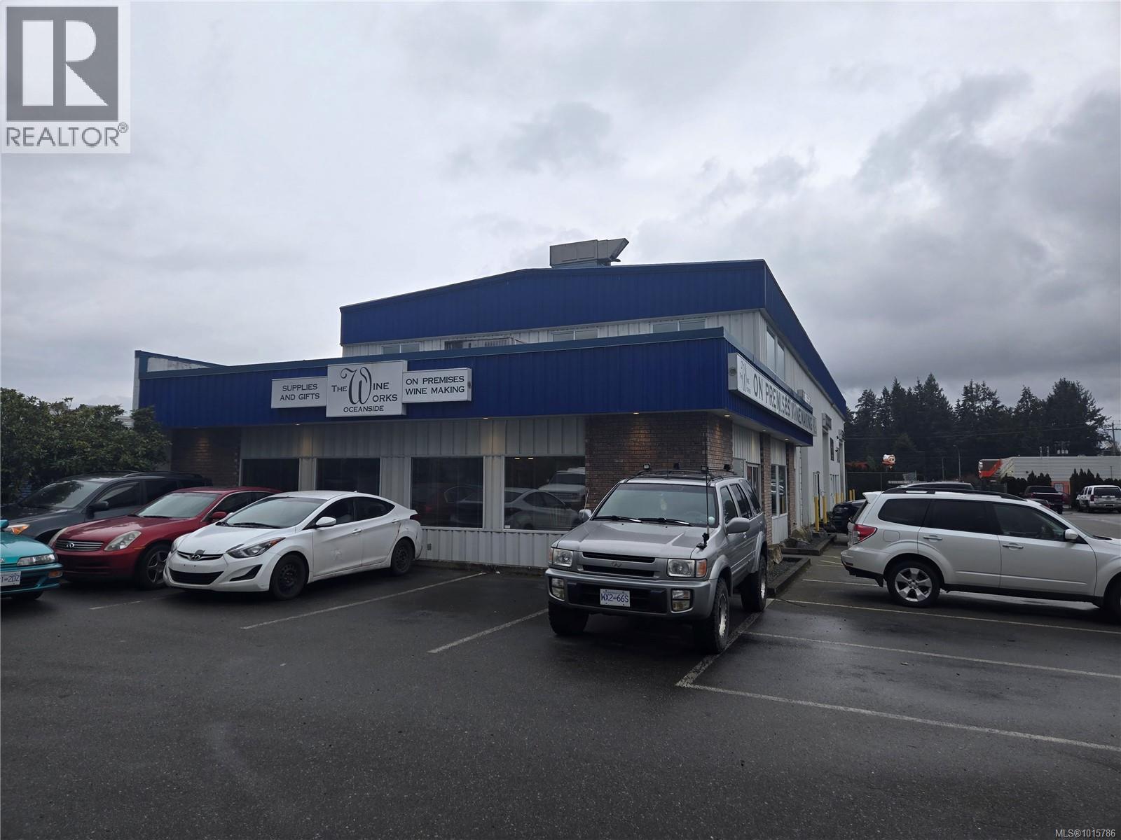 531 Stanford Ave E, Parksville, British Columbia