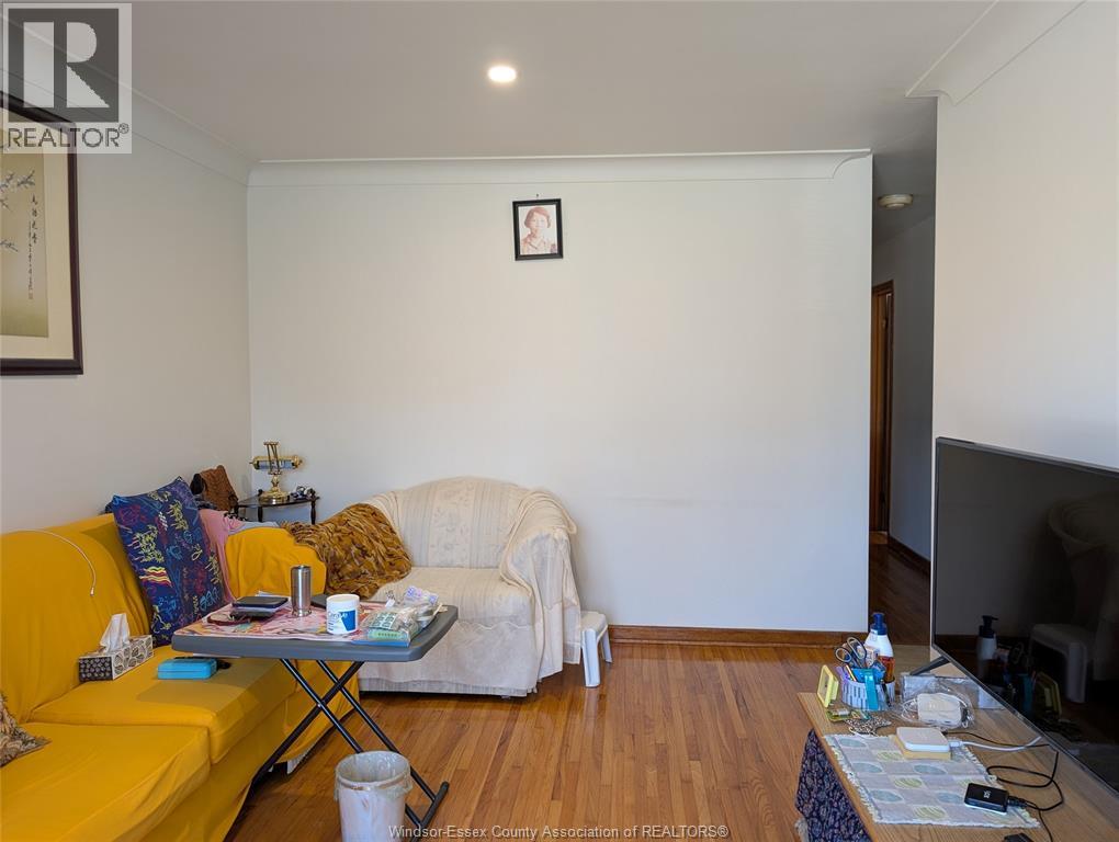 1314 Janette, Windsor, Ontario  N8X 1Y6 - Photo 5 - 26007382