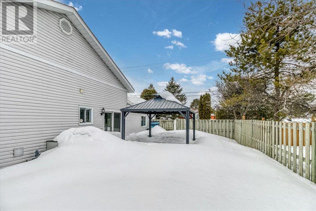 4372 Theresa Avenue, Hanmer, Ontario  P3P 1M4 - Photo 5 - 2127030