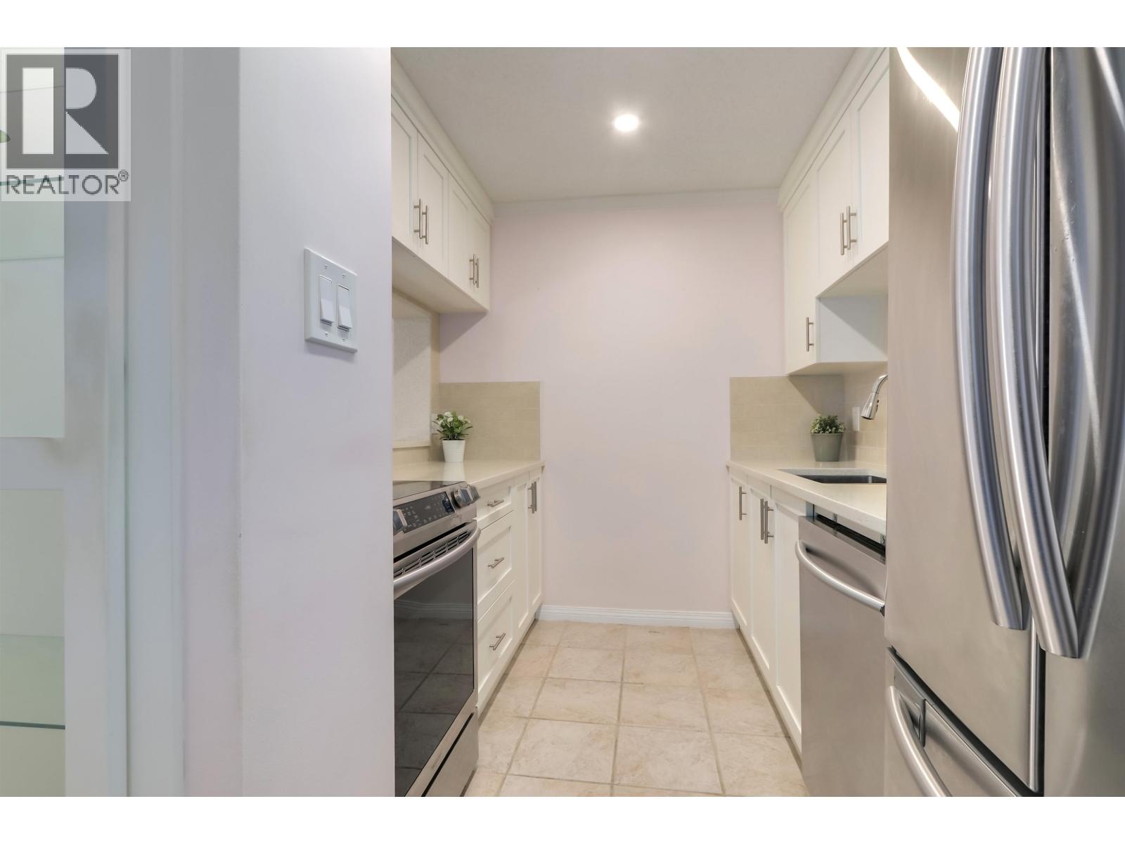 306 10220 Ryan Road, Richmond, British Columbia  V7A 4R1 - Photo 17 - R3100323