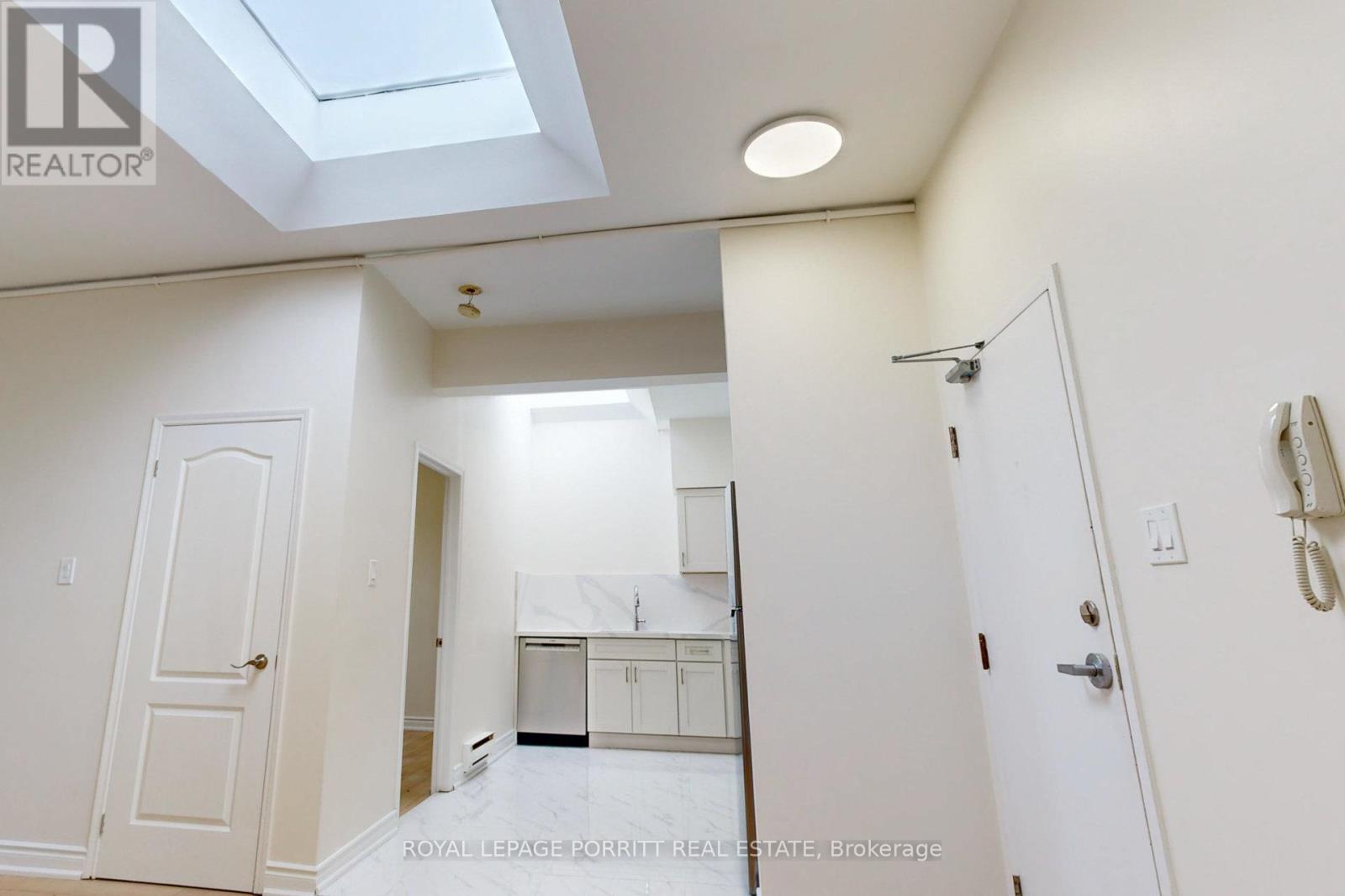 2 - 3519 Lake Shore Boulevard W, Toronto, Ontario  M8W 1N5 - Photo 36 - W12970640