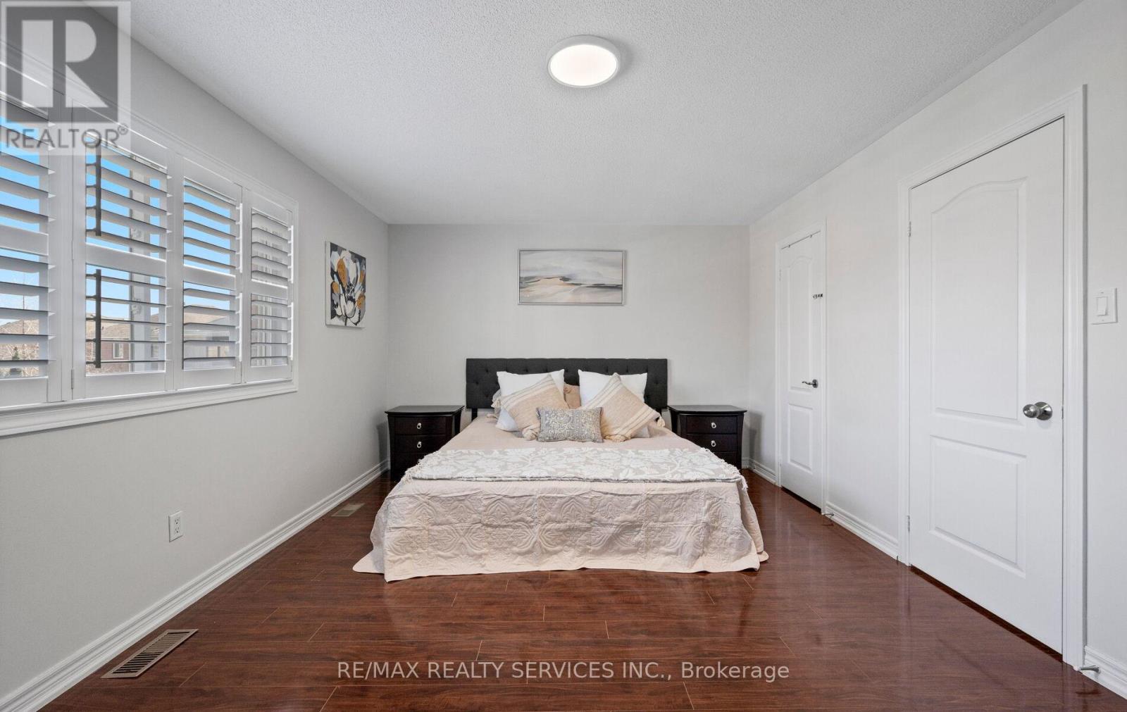 5 Thornbush Boulevard, Brampton, Ontario  L7A 3X9 - Photo 27 - W12970658