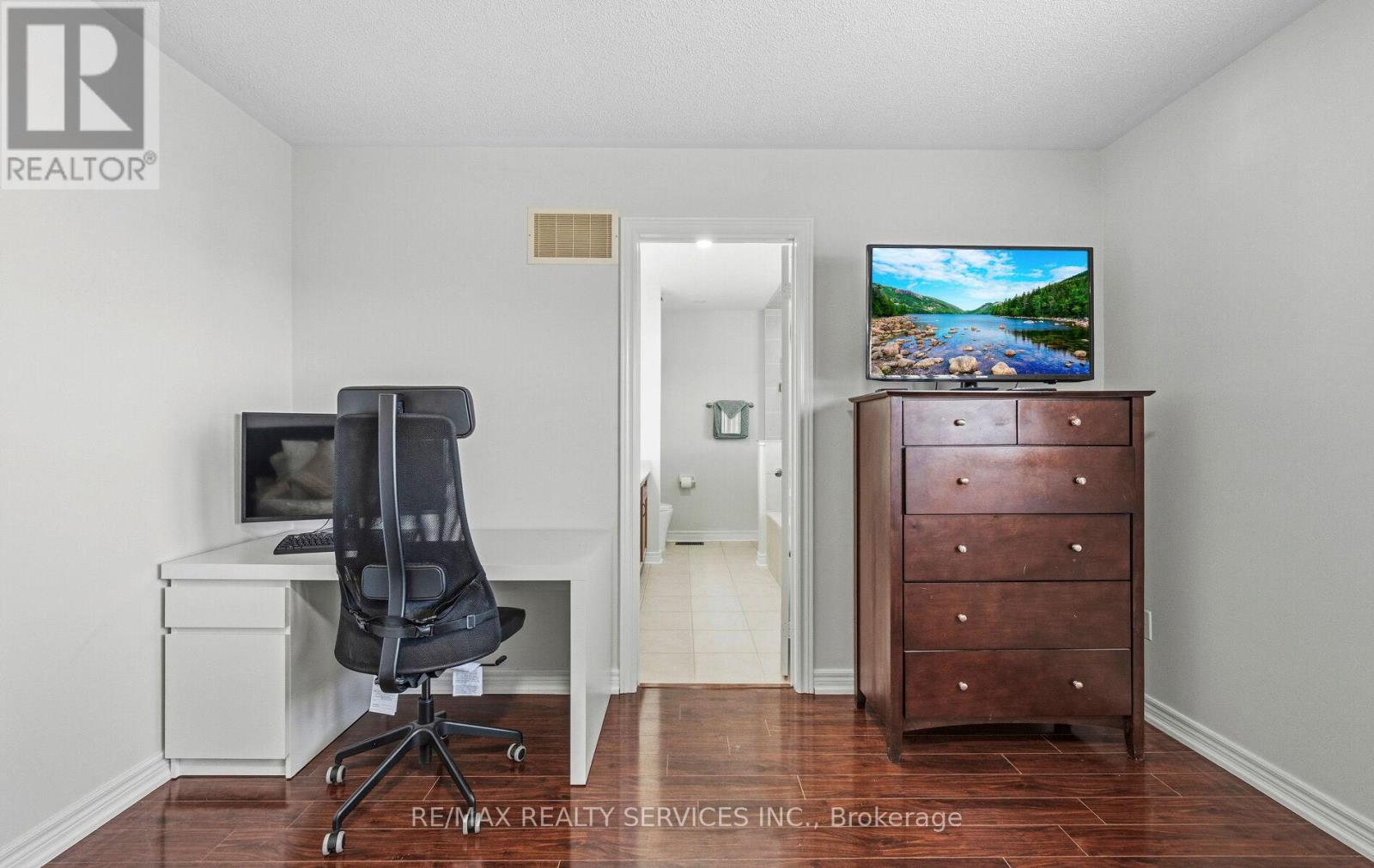 5 Thornbush Boulevard, Brampton, Ontario  L7A 3X9 - Photo 30 - W12970658