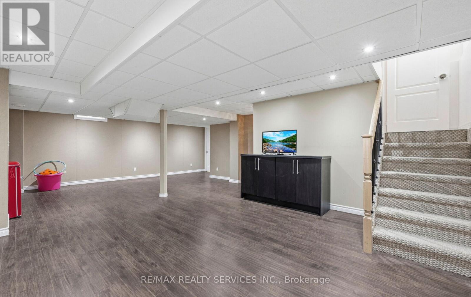 5 Thornbush Boulevard, Brampton, Ontario  L7A 3X9 - Photo 41 - W12970658