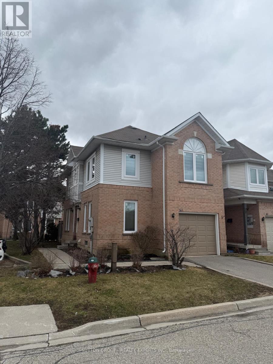 63 Wickstead Court, Brampton, Ontario  L6R 1N8 - Photo 3 - W12970662