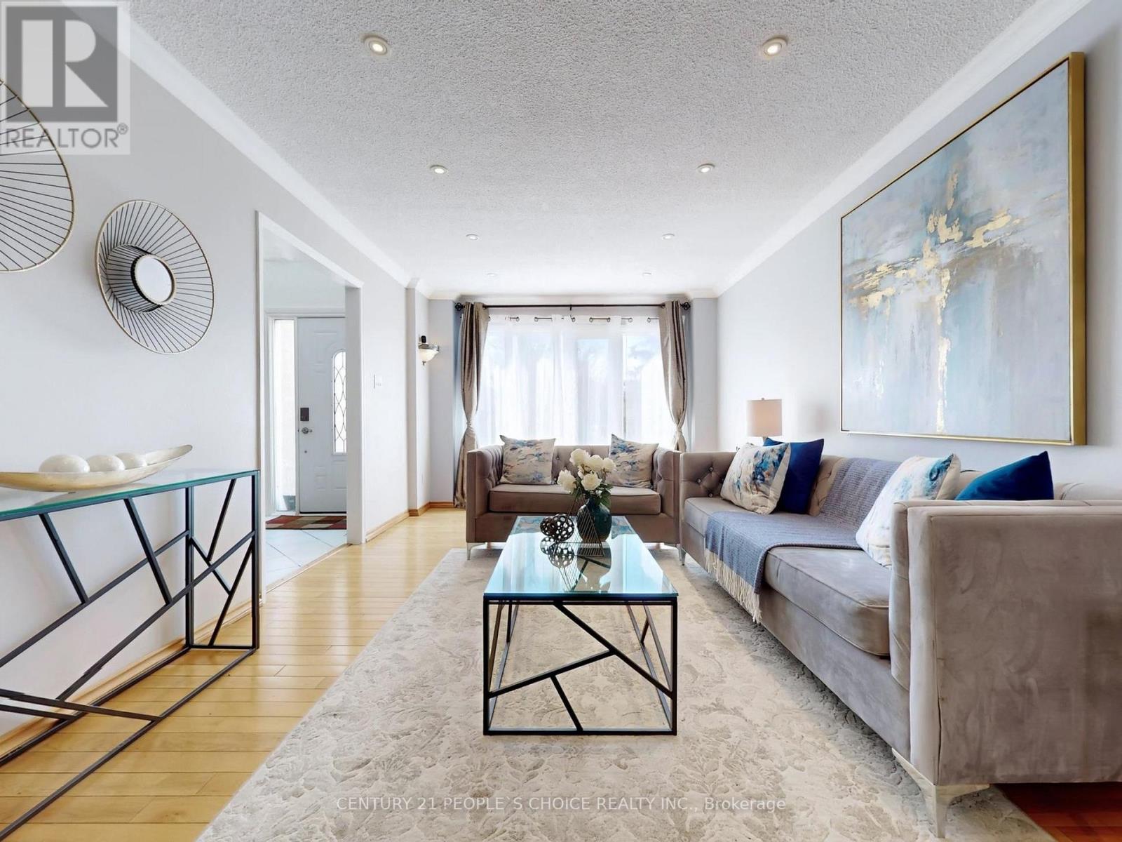 5992 Ladyburn Crescent, Mississauga, Ontario  L5M 4V9 - Photo 3 - W12970696