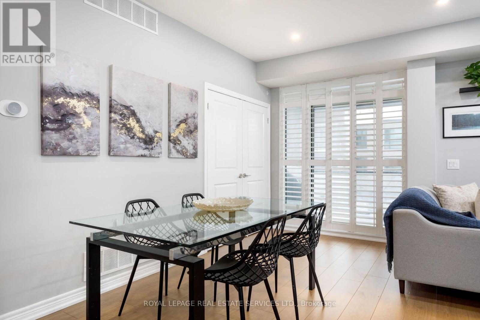 212 - 2370 Khalsa Gate, Oakville, Ontario  L6M 1P5 - Photo 15 - W12970730