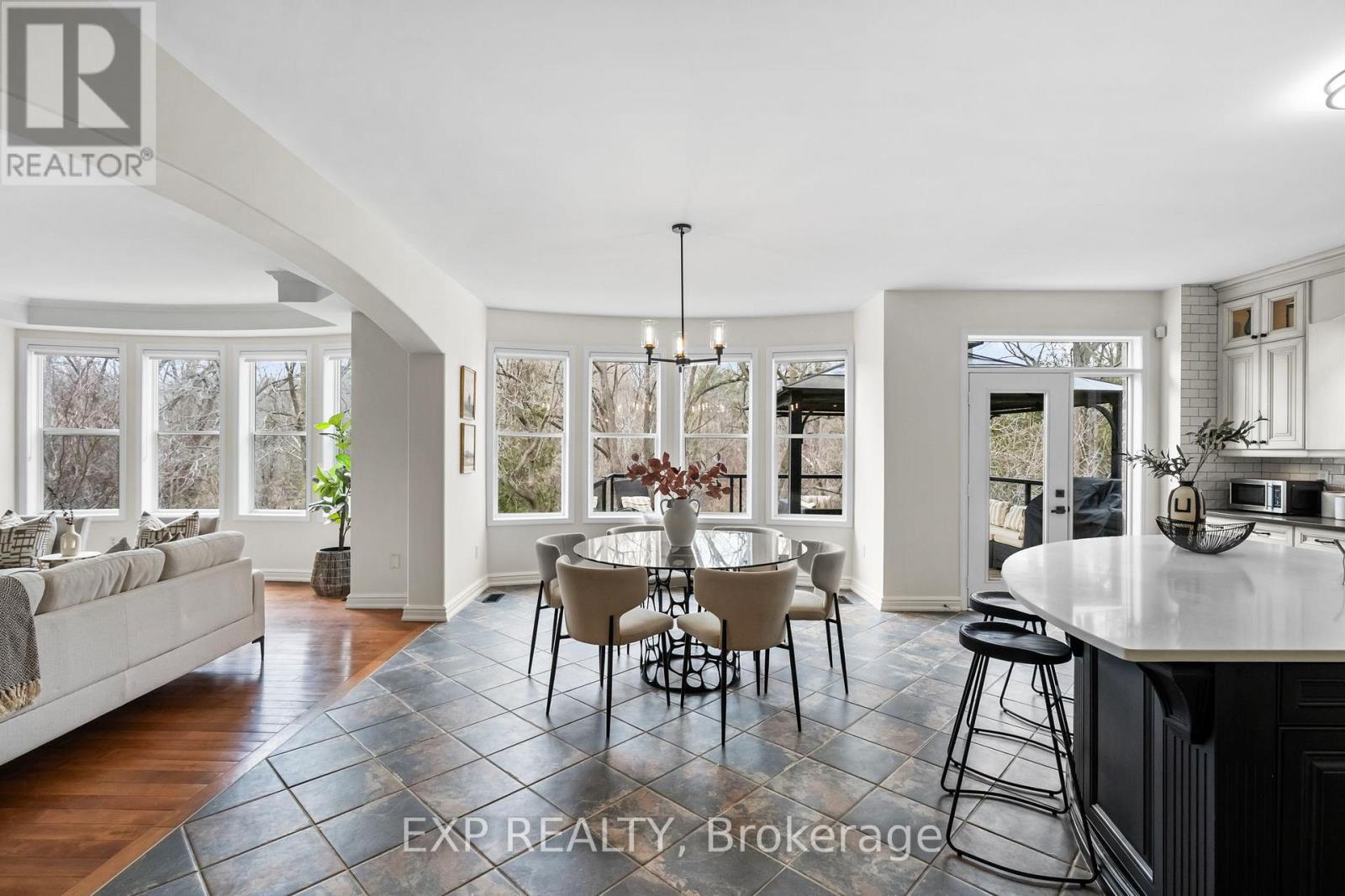 106 Arborglen Drive, Halton Hills, Ontario  L7G 6L4 - Photo 15 - W12970752