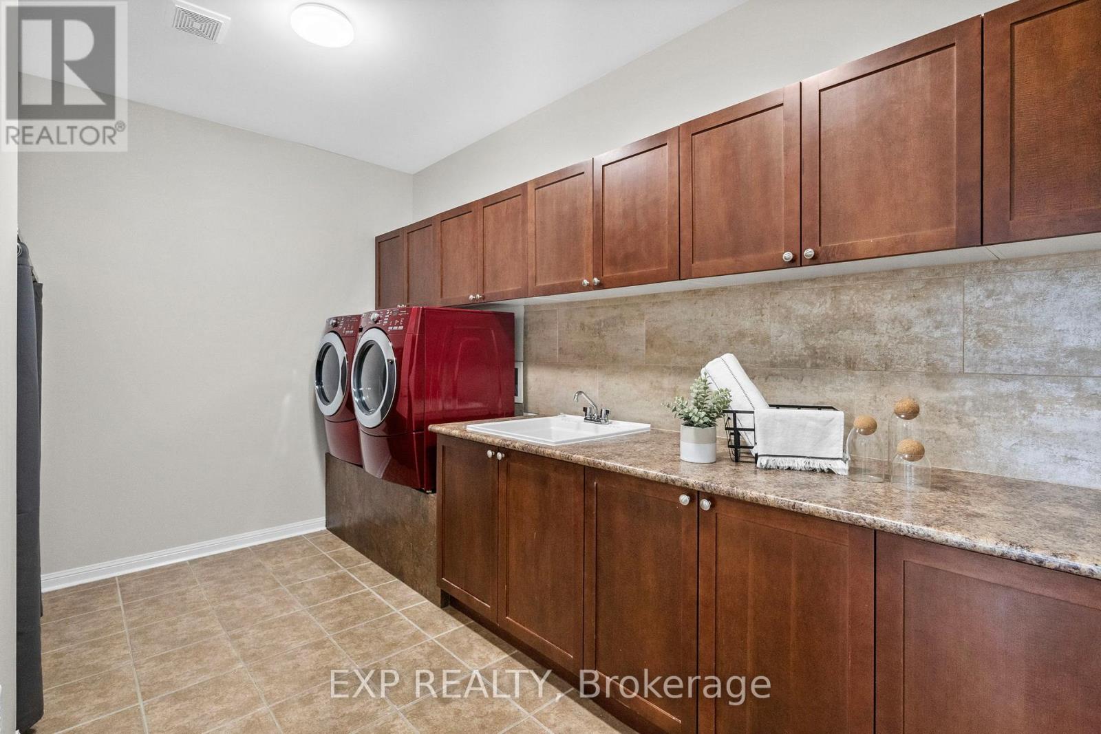 106 Arborglen Drive, Halton Hills, Ontario  L7G 6L4 - Photo 28 - W12970752