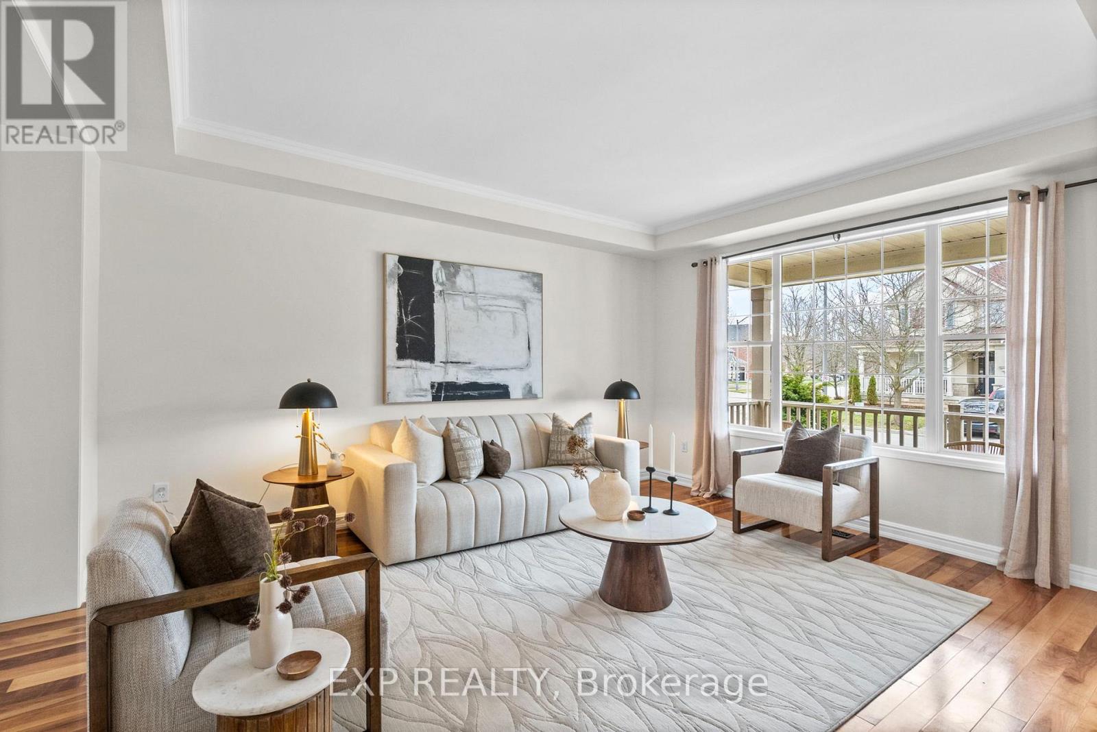 106 Arborglen Drive, Halton Hills, Ontario  L7G 6L4 - Photo 4 - W12970752