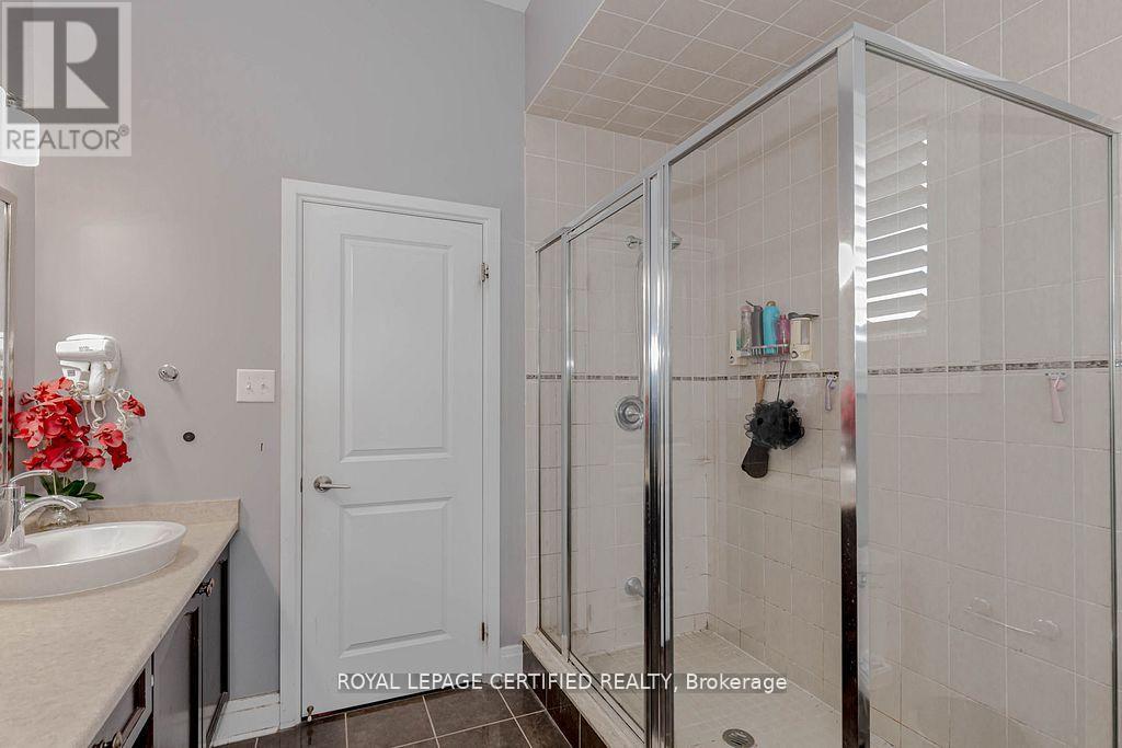 13 Chinzan Way S, Brampton, Ontario  L6X 0W6 - Photo 23 - W12970756