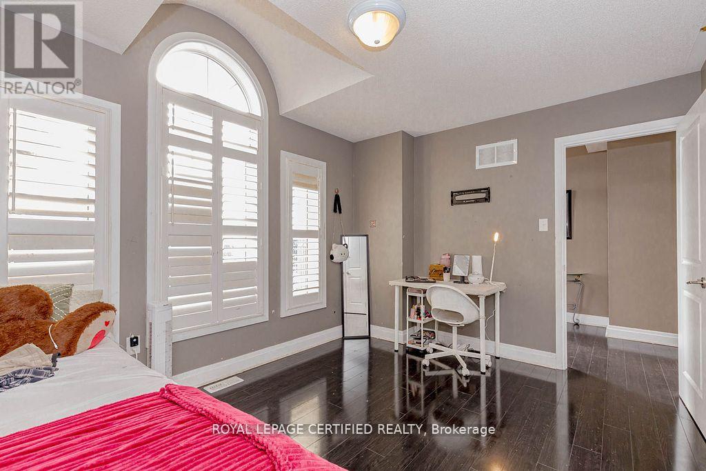 13 Chinzan Way S, Brampton, Ontario  L6X 0W6 - Photo 30 - W12970756