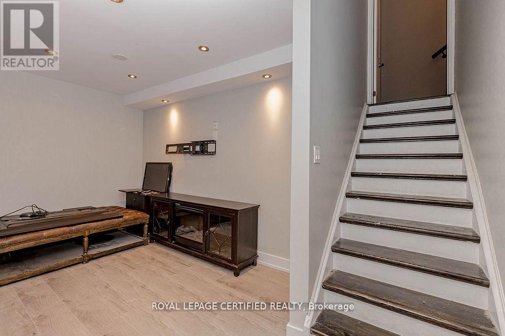 13 Chinzan Way S, Brampton, Ontario  L6X 0W6 - Photo 33 - W12970756