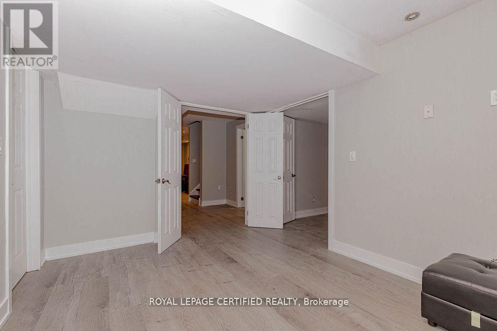 13 Chinzan Way S, Brampton, Ontario  L6X 0W6 - Photo 37 - W12970756