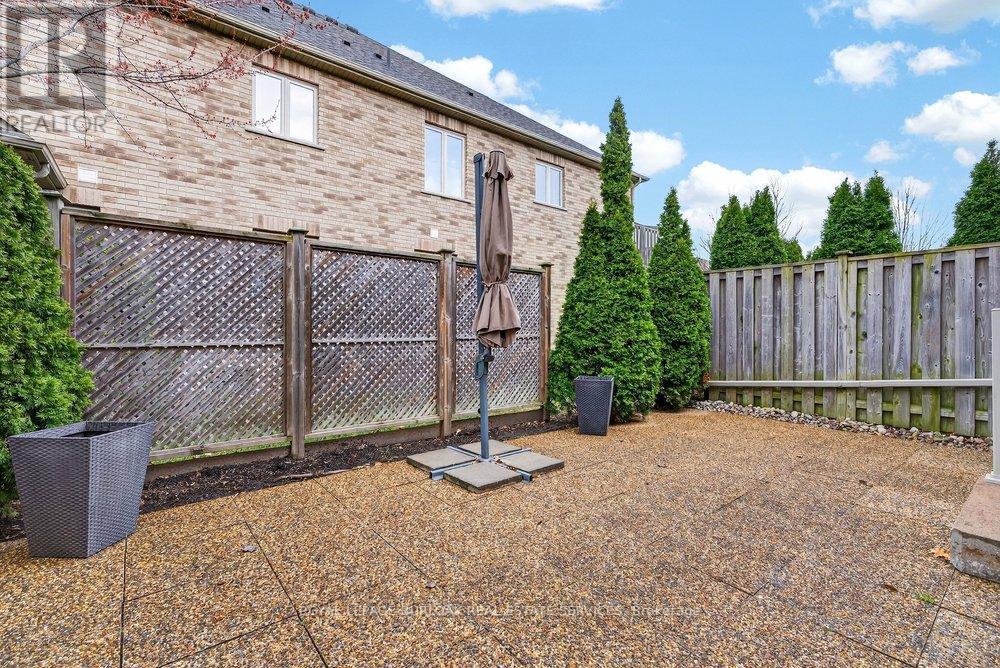 157 - 2120 Itabashi Way, Burlington, Ontario  L7M 0V3 - Photo 35 - W12970762