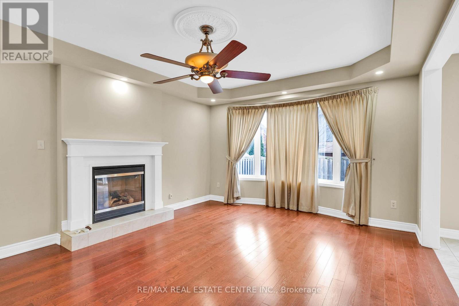 706 Maddocks Trail, Milton, Ontario  L9T 0E1 - Photo 17 - W12970788