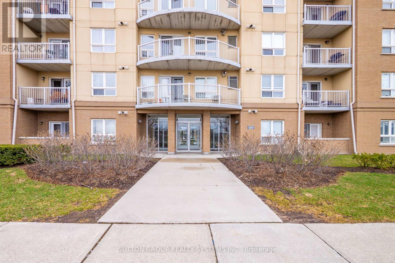 312 - 4450 Fairview Street, Burlington, Ontario  L7L 7K7 - Photo 2 - W12970790