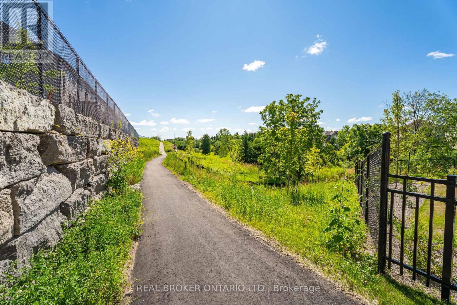22 - 690 Broadway, Orangeville, Ontario  L9W 7T7 - Photo 39 - W12970798