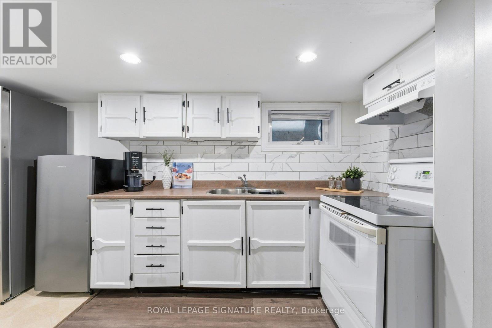 71 English Street, Brampton, Ontario  L6X 1L5 - Photo 38 - W12970810