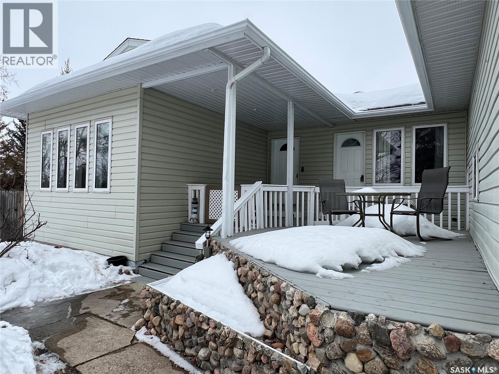 401 2nd Street Nw, Goodsoil, Saskatchewan  S0M 1A0 - Photo 27 - SK032294