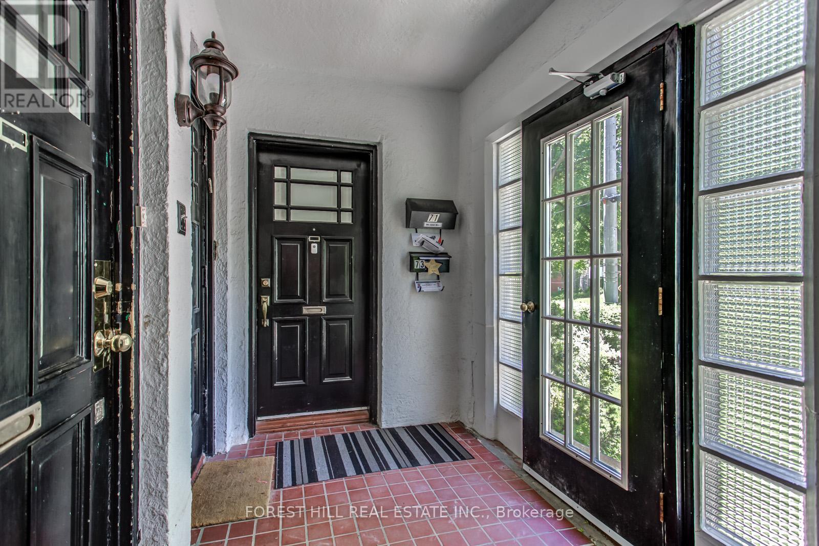 Main Fl - 73 Braemar Avenue, Toronto (Yonge-Eglinton), Ontario  M5P 7L3 - Photo 2 - C12970370