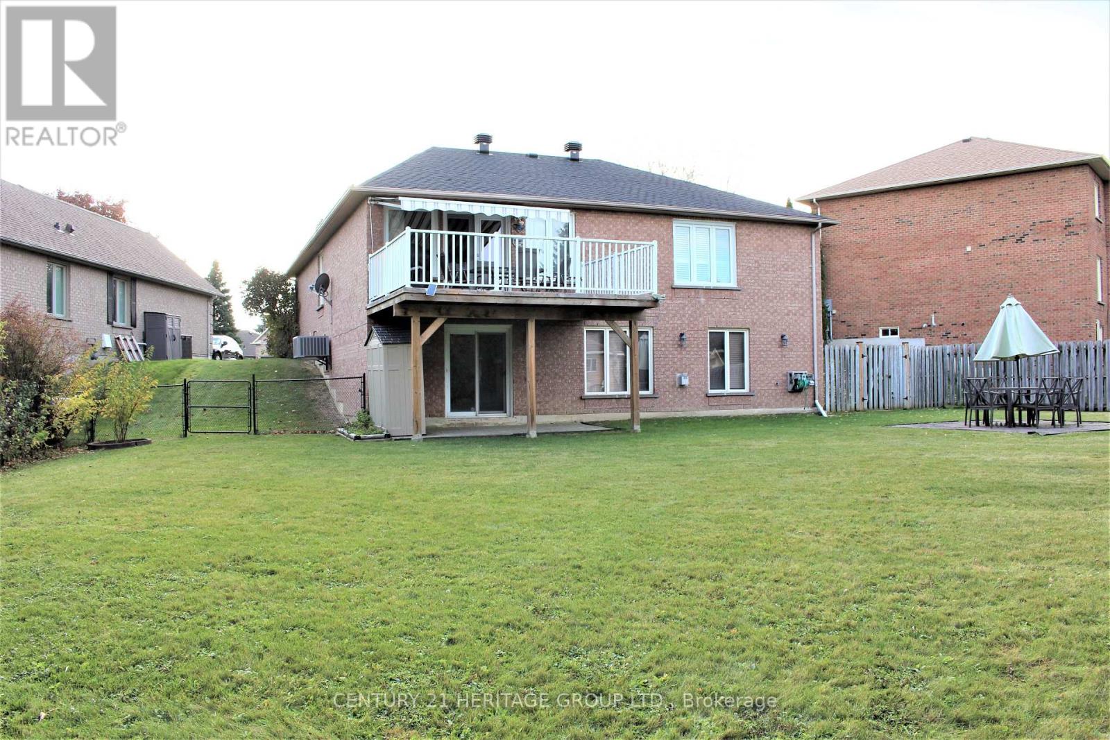 310 Chambers Crescent, Newmarket (Armitage), Ontario  L3X 1T2 - Photo 27 - N12927848