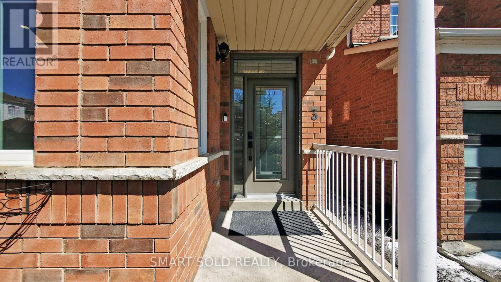 3 Manorwood Drive, Markham, Ontario  L6C 2S9 - Photo 3 - N12962864