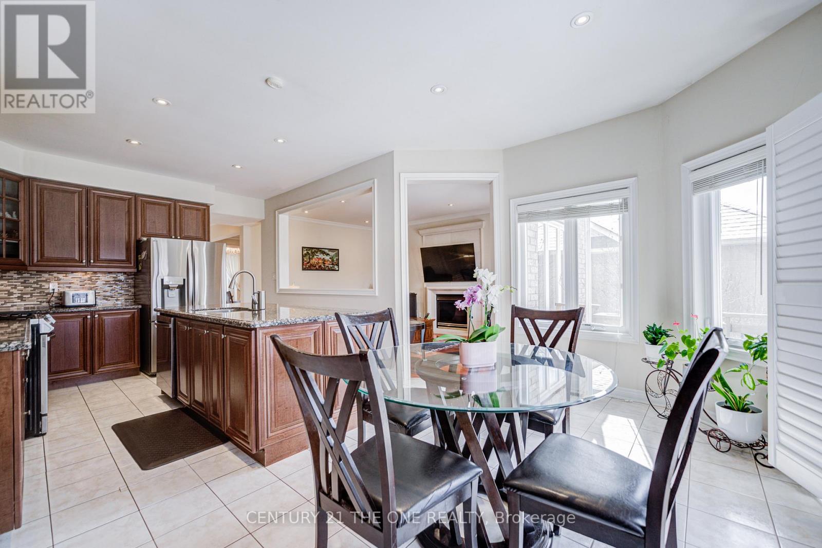 58 Shadow Falls Drive, Richmond Hill (Jefferson), Ontario  L4E 4J9 - Photo 20 - N12967870