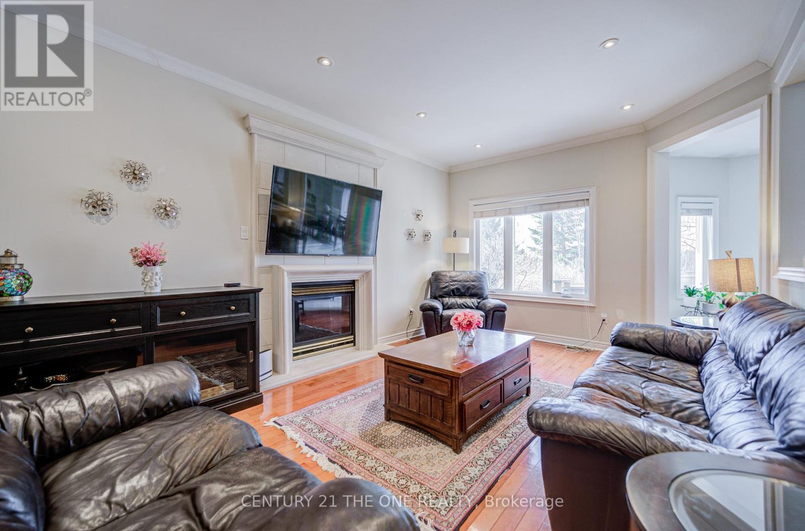 58 Shadow Falls Drive, Richmond Hill (Jefferson), Ontario  L4E 4J9 - Photo 15 - N12967870