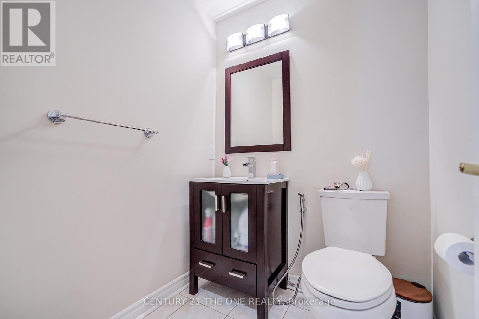 58 Shadow Falls Drive, Richmond Hill (Jefferson), Ontario  L4E 4J9 - Photo 22 - N12967870