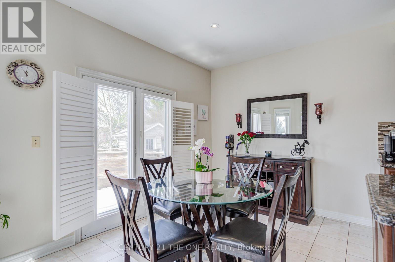 58 Shadow Falls Drive, Richmond Hill (Jefferson), Ontario  L4E 4J9 - Photo 21 - N12967870