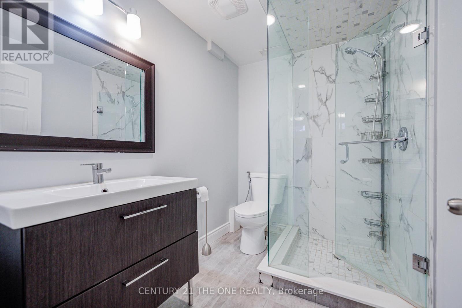 58 Shadow Falls Drive, Richmond Hill (Jefferson), Ontario  L4E 4J9 - Photo 38 - N12967870