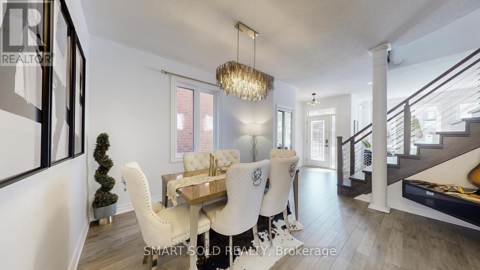 3 Manorwood Drive, Markham, Ontario  L6C 2S9 - Photo 9 - N12962864