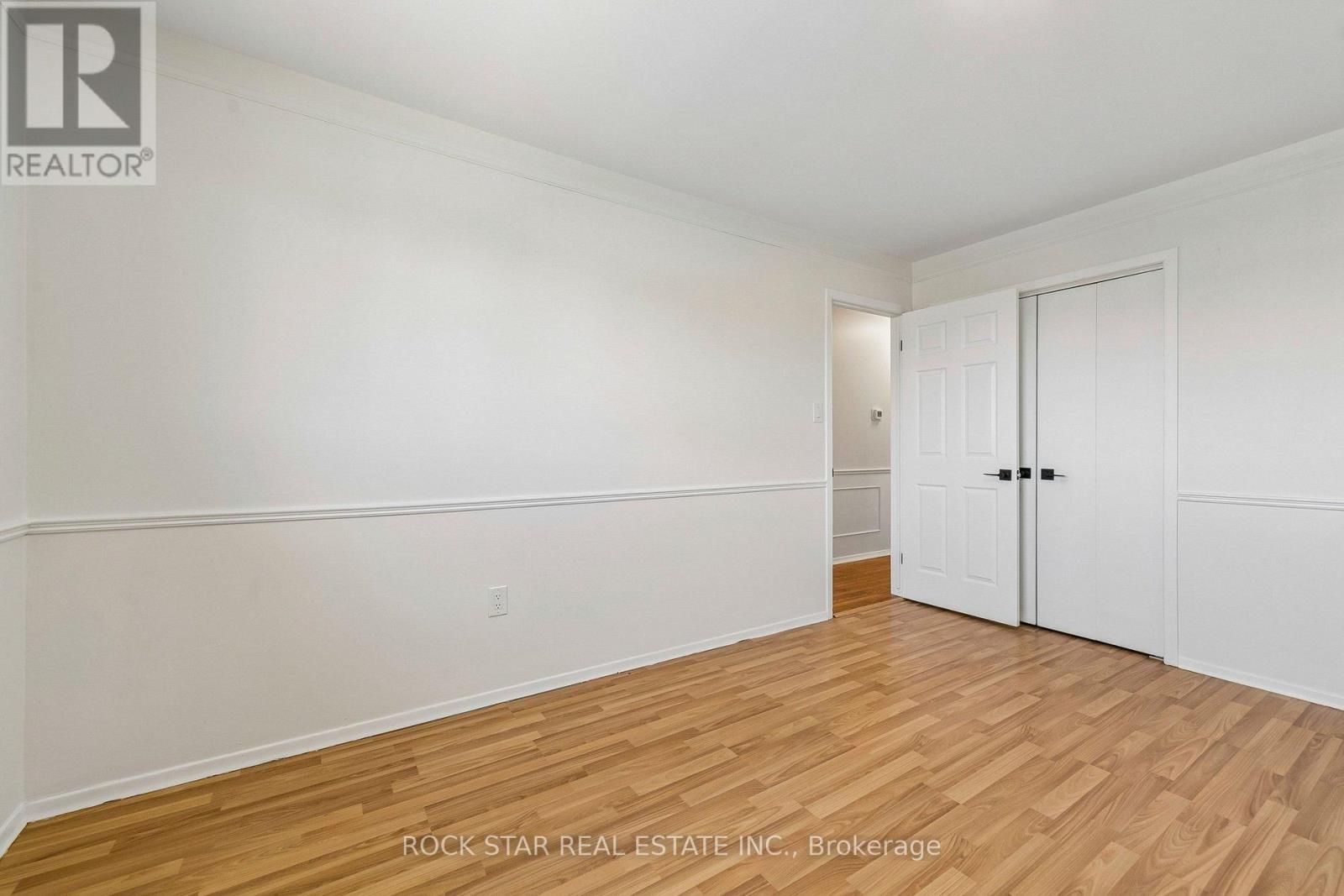 32 Lynwood Drive, Hamilton, Ontario  L8E 3E9 - Photo 21 - X12970668