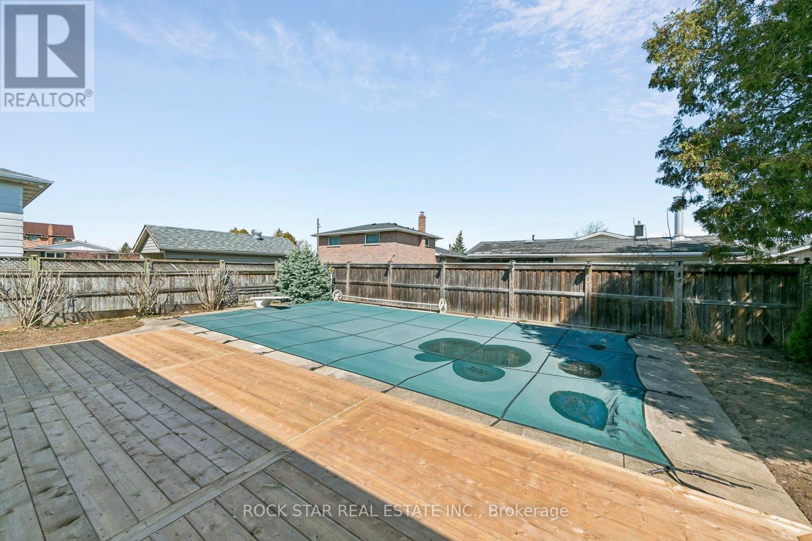 32 Lynwood Drive, Hamilton, Ontario  L8E 3E9 - Photo 27 - X12970668