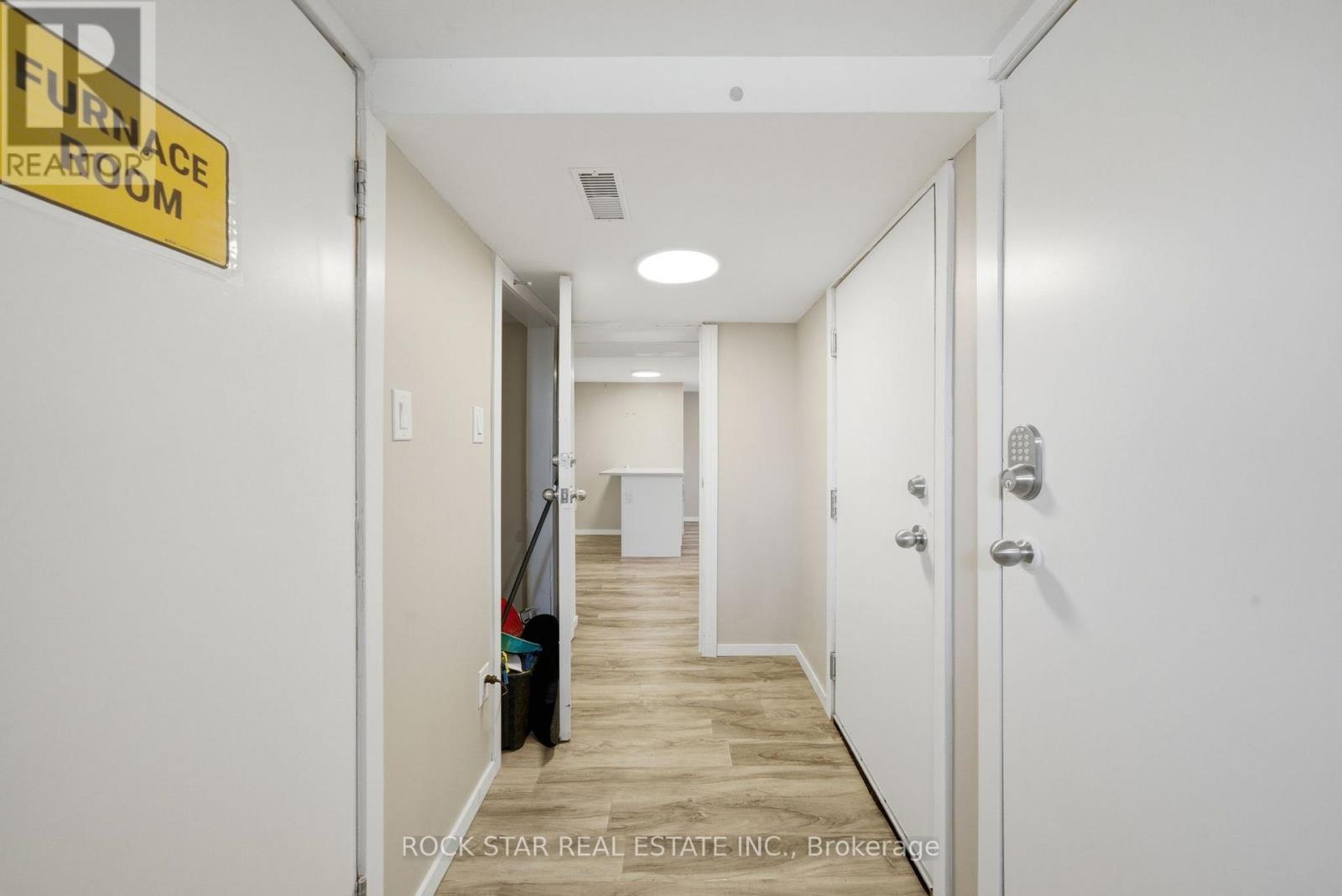 250 Grantham Avenue, St. Catharines, Ontario  L2M 4Z5 - Photo 42 - X12970760