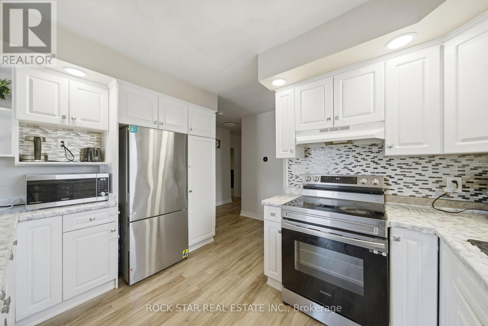 250 Grantham Avenue, St. Catharines, Ontario  L2M 4Z5 - Photo 8 - X12970760